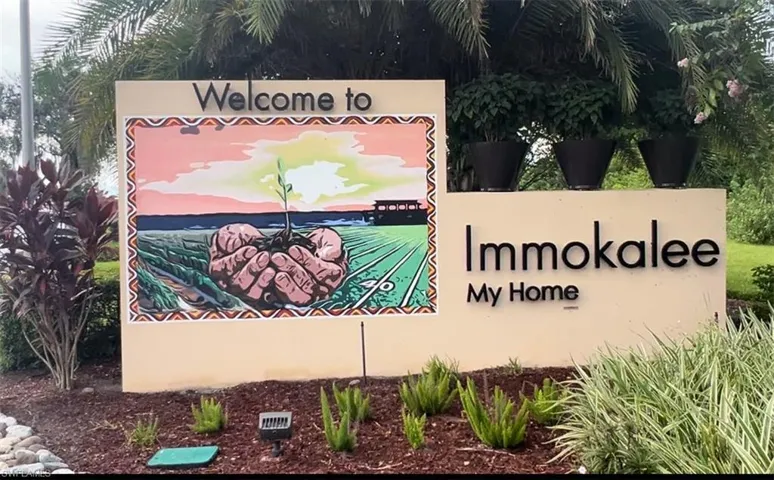 407 S 1st  ST, Immokalee, FL 34142