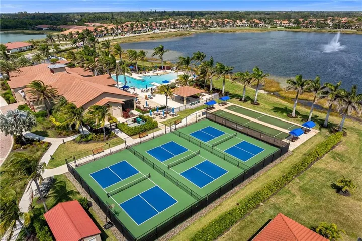 1378  Petone  CT, Naples, FL 34113