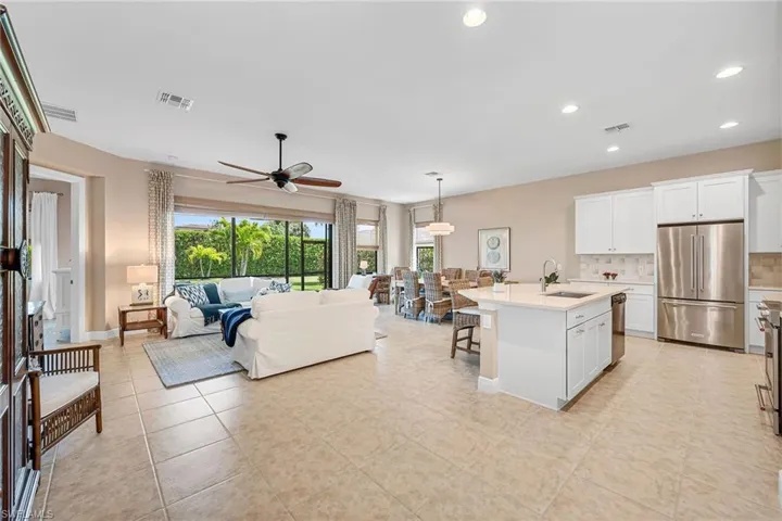 1378  Petone  CT, Naples, FL 34113