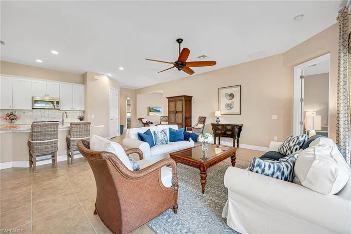 1378  Petone  CT, Naples, FL 34113