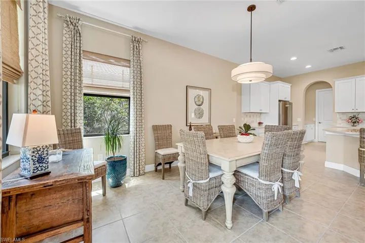 1378  Petone  CT, Naples, FL 34113