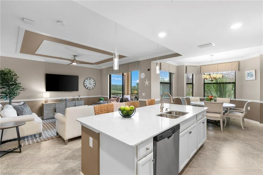9596 Trevi CT, Naples, FL 34113,224089611