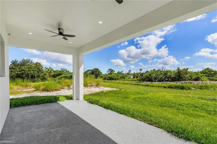 View of patio / terrace with a ceiling fan