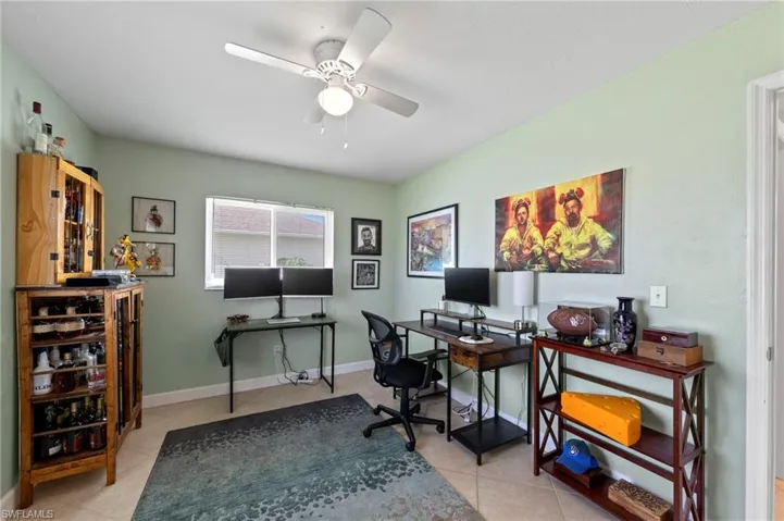 3923 1st Ave, Cape Coral, Florida 33914