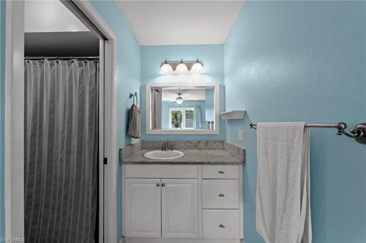 3923 1st Ave, Cape Coral, Florida 33914
