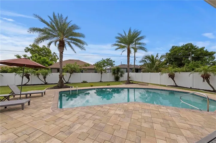 3923 1st Ave, Cape Coral, Florida 33914