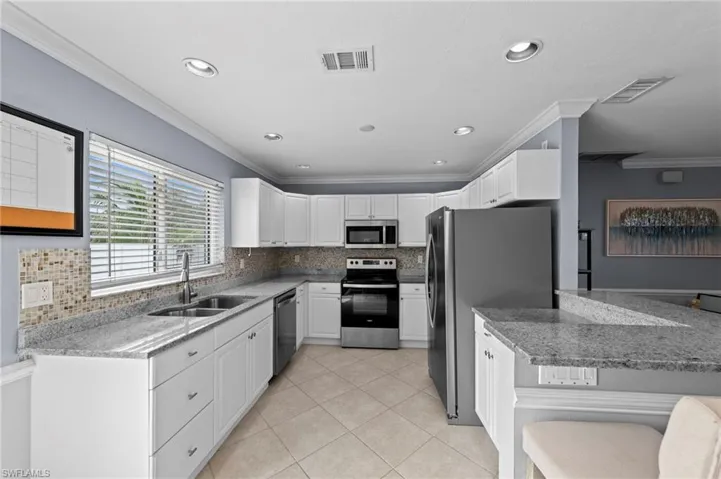3923 1st Ave, Cape Coral, Florida 33914