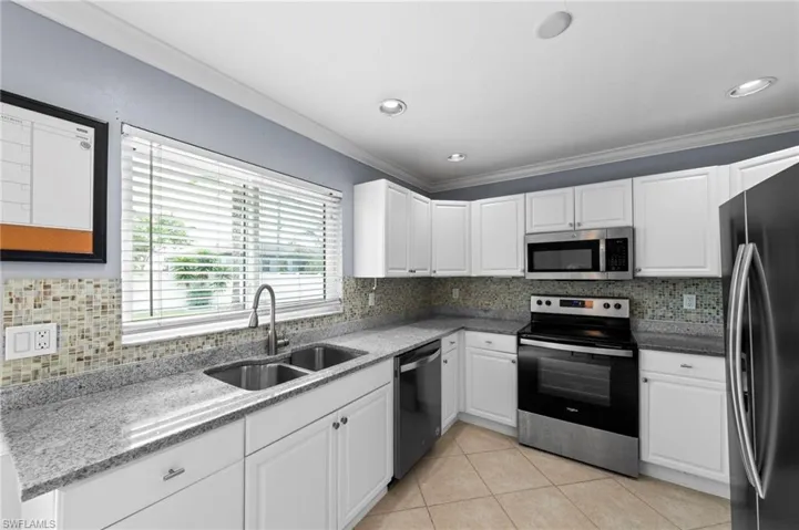 3923 1st Ave, Cape Coral, Florida 33914