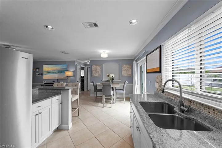 3923 1st Ave, Cape Coral, Florida 33914