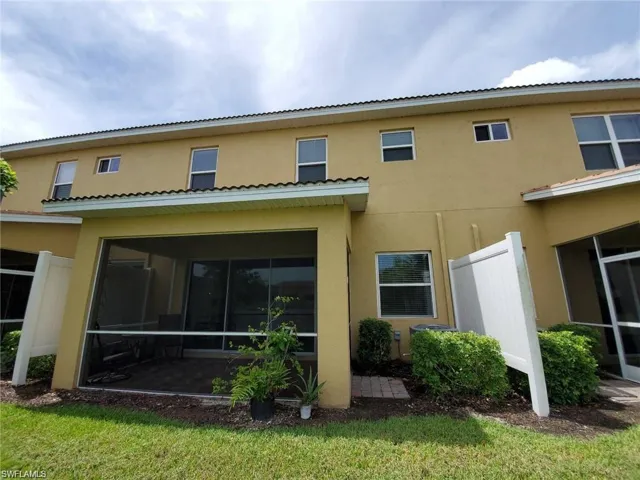 3878  Burrfield  ST, Fort Myers, FL 33916