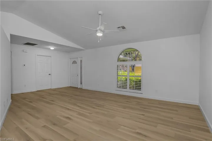12393 Londonderry Ln, Bonita Springs, Florida 34135