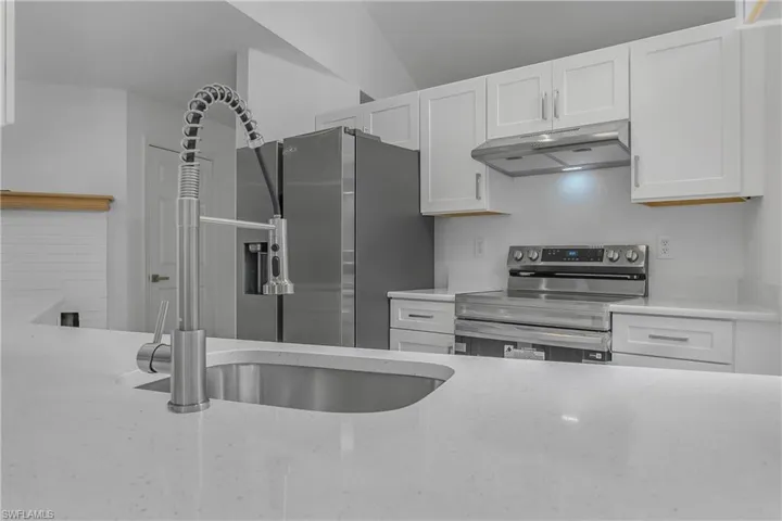 12393 Londonderry Ln, Bonita Springs, Florida 34135