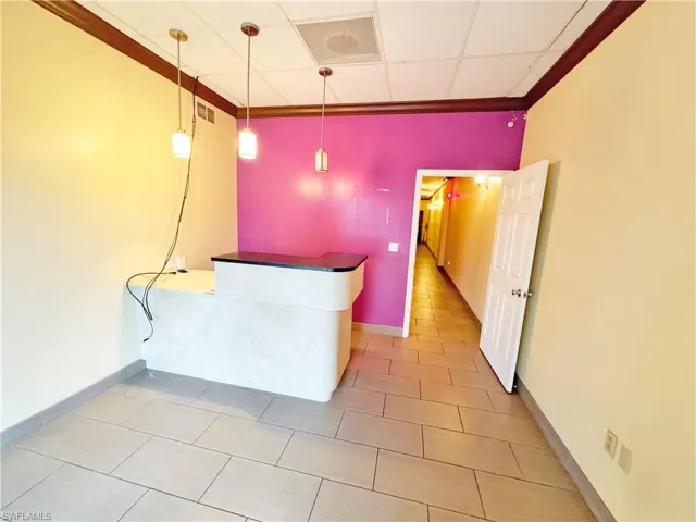 4130  Tamiami N TRL, Naples, FL 34103