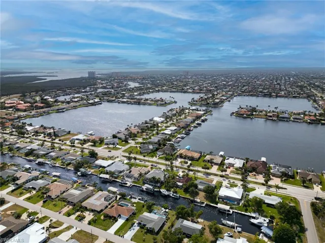 428 Sw 53rd Ter, Cape Coral Fl 33914