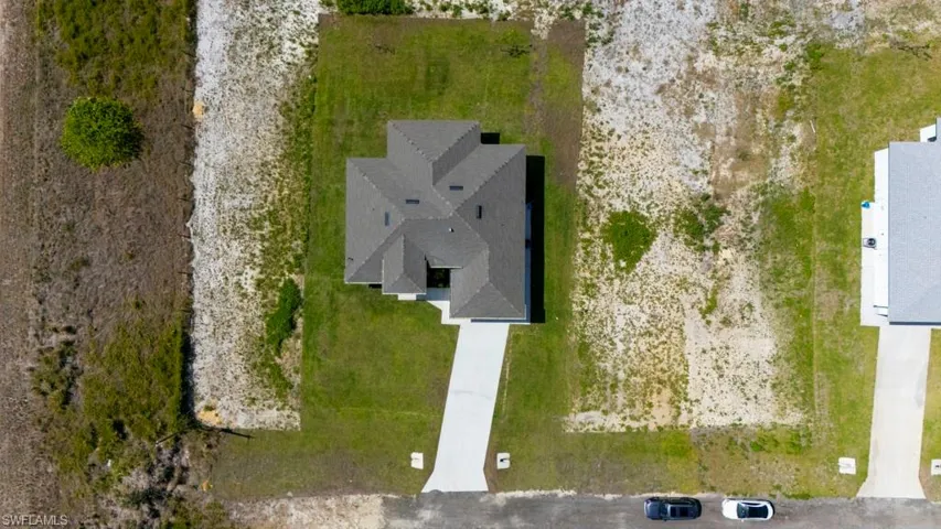Birds eye view of property