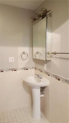 Handicap wheelchair bathroom.
