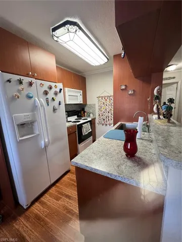 4603 Bayshore Dr F8, Naples, Florida 34112