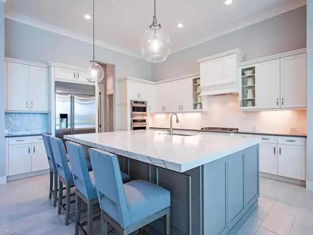 6250 Lightbourn Way, Naples, Florida 34113