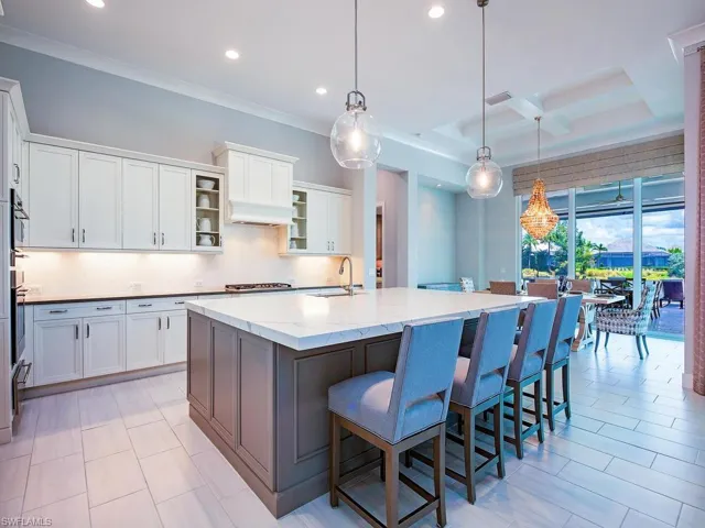 6250 Lightbourn Way, Naples, Florida 34113