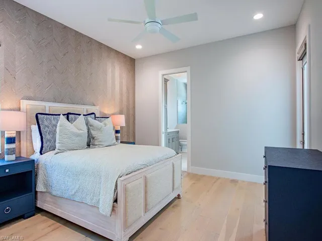 6250 Lightbourn Way, Naples, Florida 34113