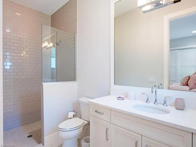 6250 Lightbourn Way, Naples, Florida 34113