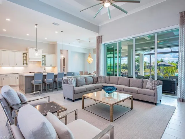 6250 Lightbourn Way, Naples, Florida 34113