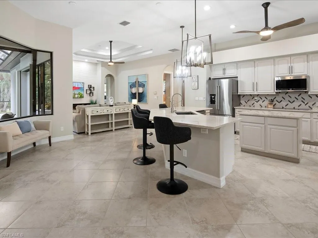 2360 19th ST, Naples, FL 34117,225049456