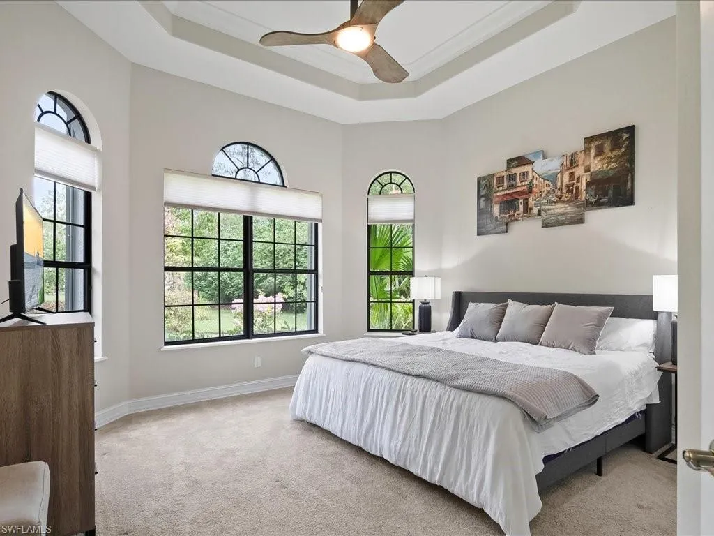 2360 19th ST, Naples, FL 34117,225049456