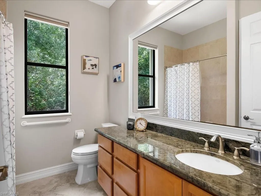 2360 19th ST, Naples, FL 34117,225049456