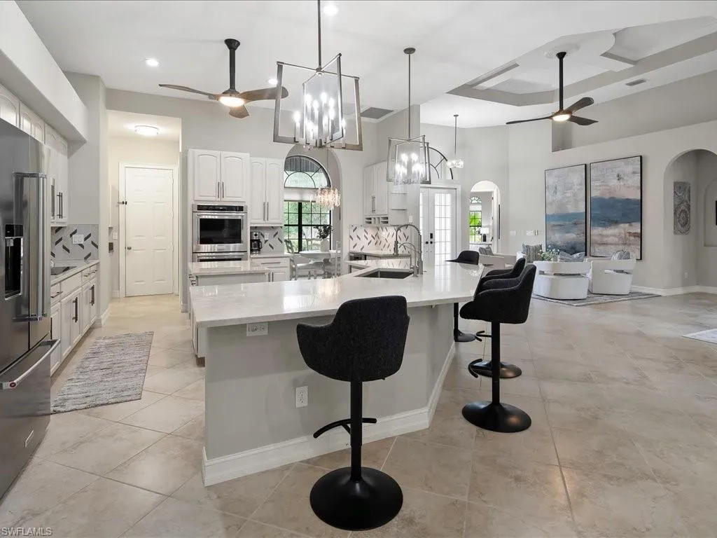 2360 19th ST, Naples, FL 34117,225049456