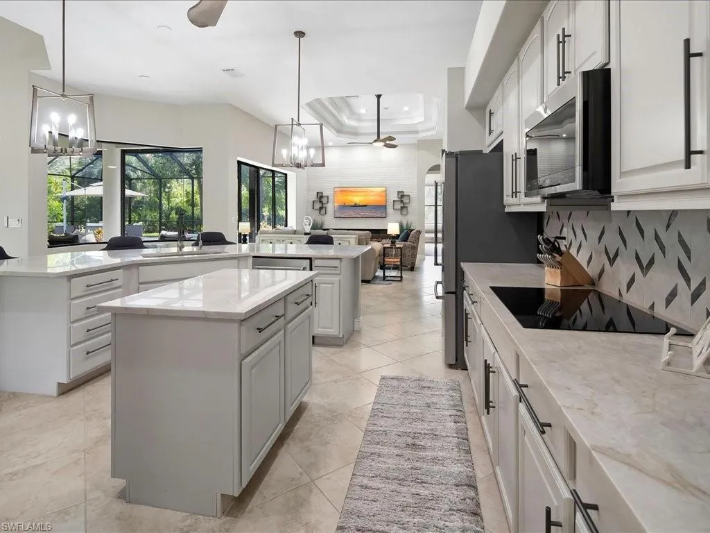 2360 19th ST, Naples, FL 34117,225049456