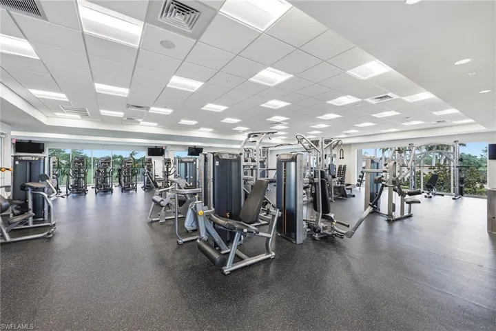 1075 Foxfire Ln 103, Naples, Florida 34104