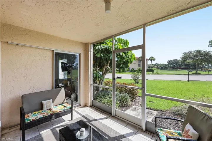 1075 Foxfire Ln 103, Naples, Florida 34104
