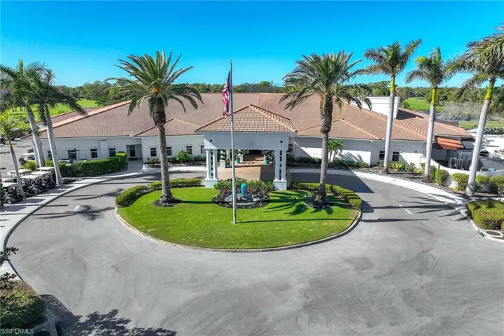1075 Foxfire Ln 103, Naples, Florida 34104