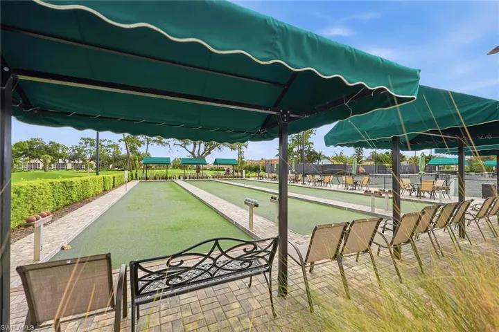 1075 Foxfire Ln 103, Naples, Florida 34104