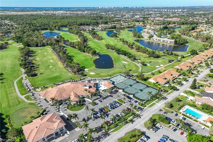 1075 Foxfire Ln 103, Naples, Florida 34104