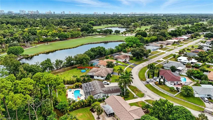 3315  Bolero  WAY, Naples, FL 34105