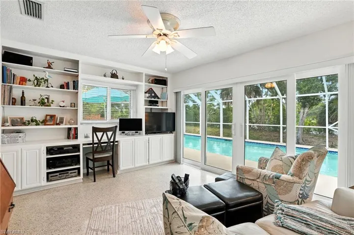 3315  Bolero  WAY, Naples, FL 34105