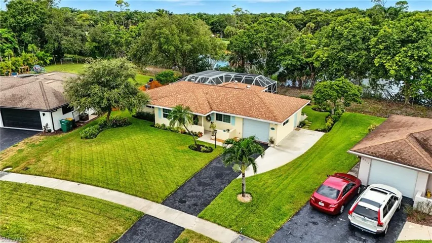 3315  Bolero  WAY, Naples, FL 34105