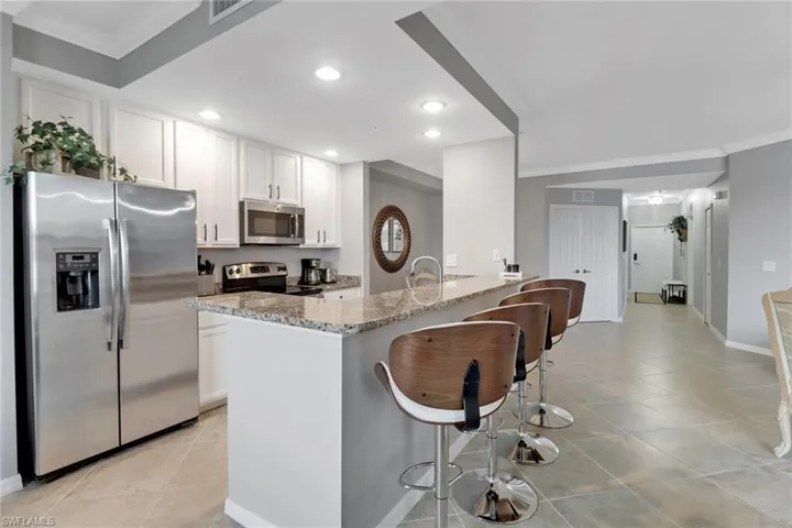 9509  Avellino  WAY, Naples, FL 34113