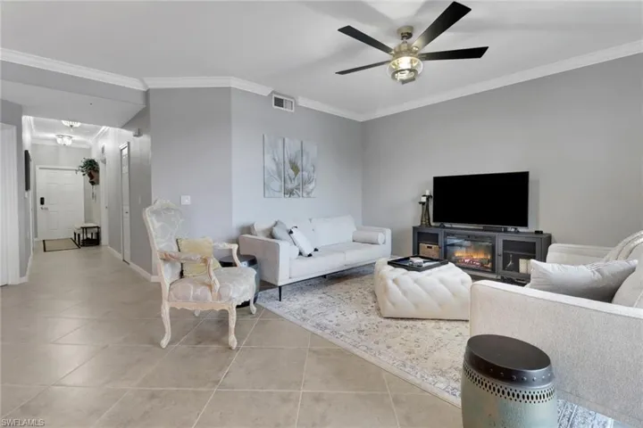9509  Avellino  WAY, Naples, FL 34113