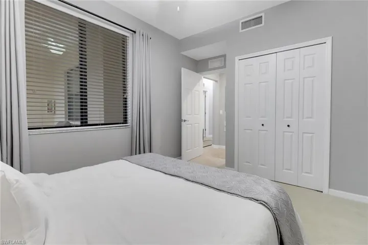 9509  Avellino  WAY, Naples, FL 34113
