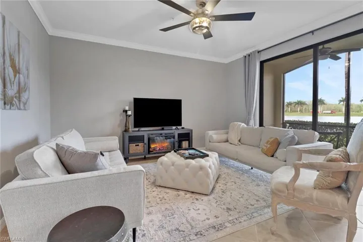 9509  Avellino  WAY, Naples, FL 34113