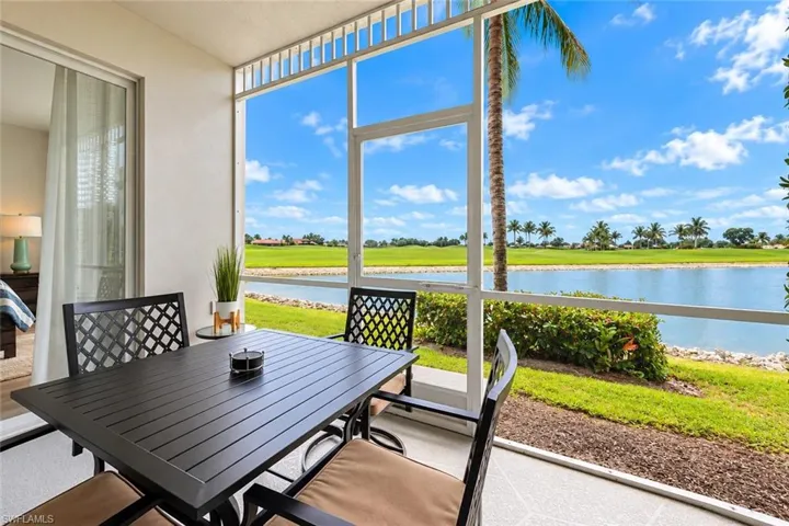 7915 Mahogany Run Ln 1114, Naples, Florida 34113