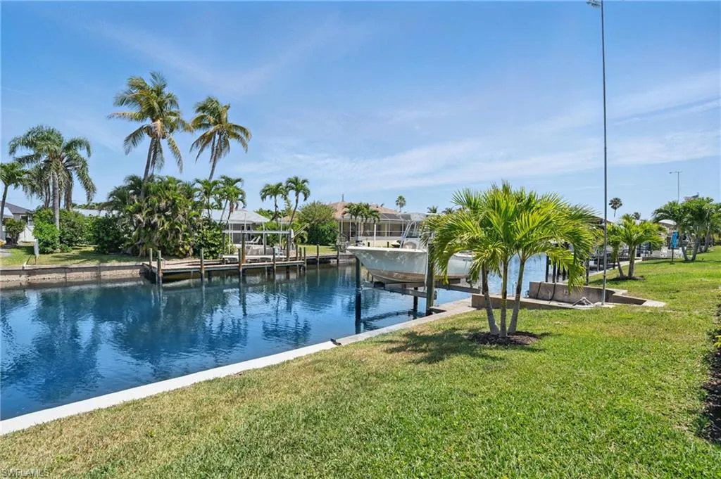 157 54th ST, Cape Coral, FL 33914,225035860