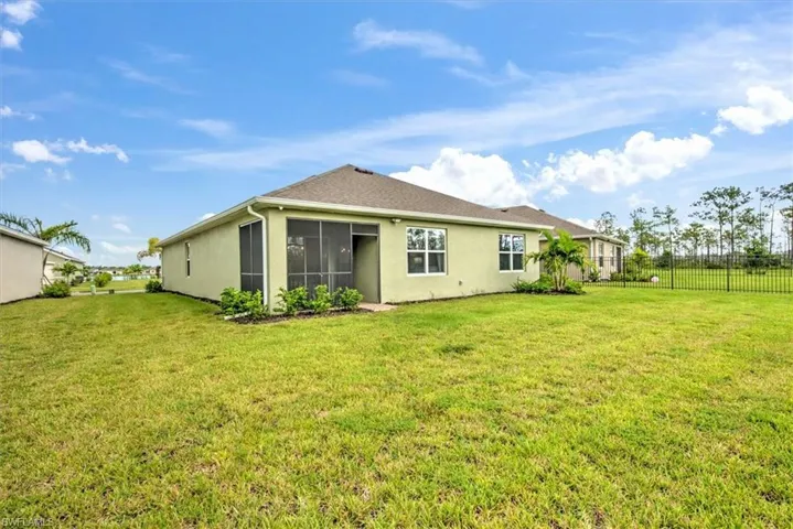 20424  Camino Torcido  LOOP, North Fort Myers, FL 33917