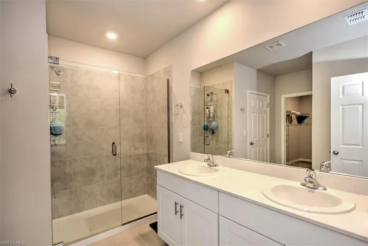 20424  Camino Torcido  LOOP, North Fort Myers, FL 33917