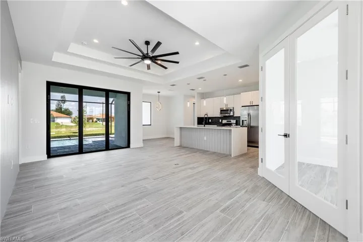 613 NW 7th  PL, Cape Coral, FL 33993