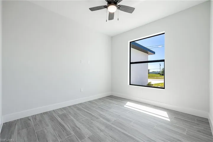 613 NW 7th  PL, Cape Coral, FL 33993