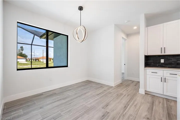 613 NW 7th  PL, Cape Coral, FL 33993